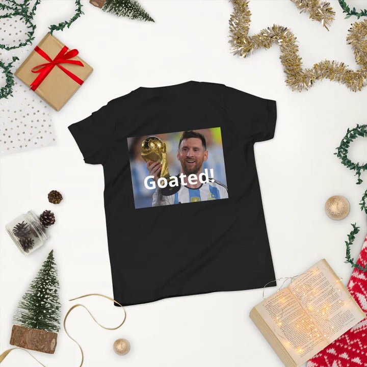 Que Mira Bobo? Messi is Goated Youth Shirt product image (2)