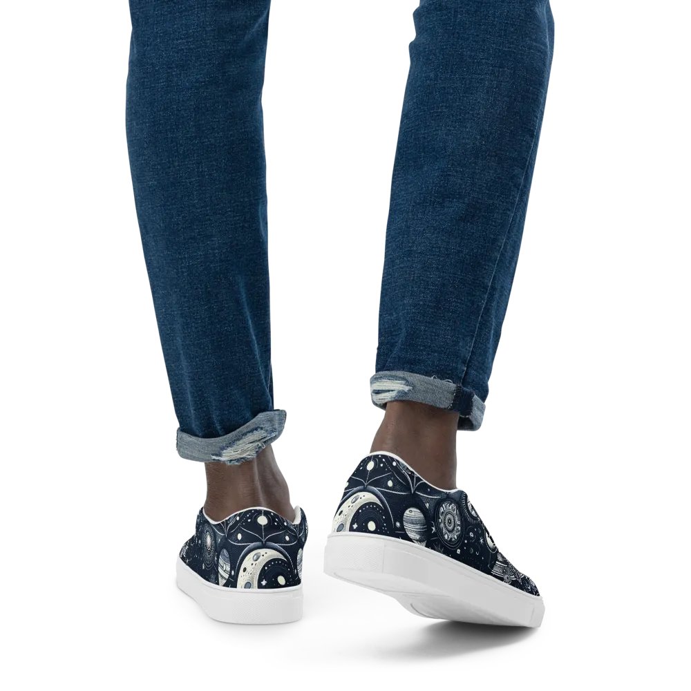 Men's Slip-On Canvas Shoes product image (4)