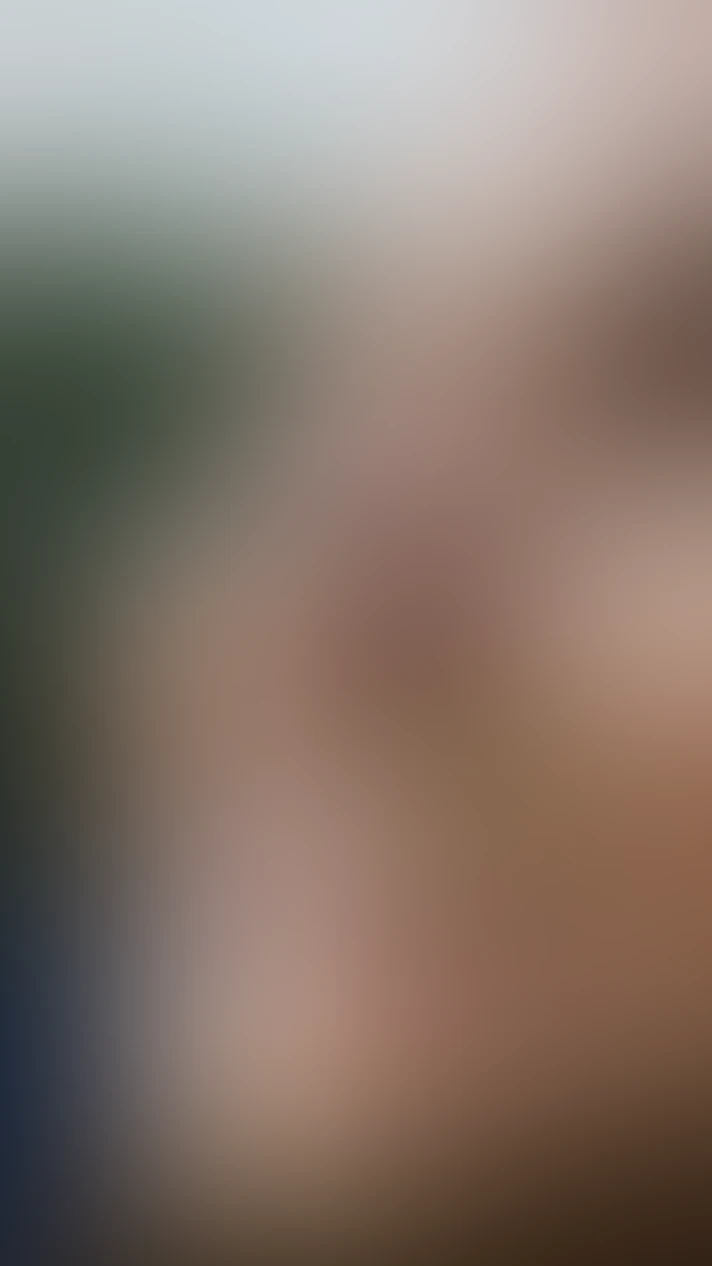 Video thumbnail background