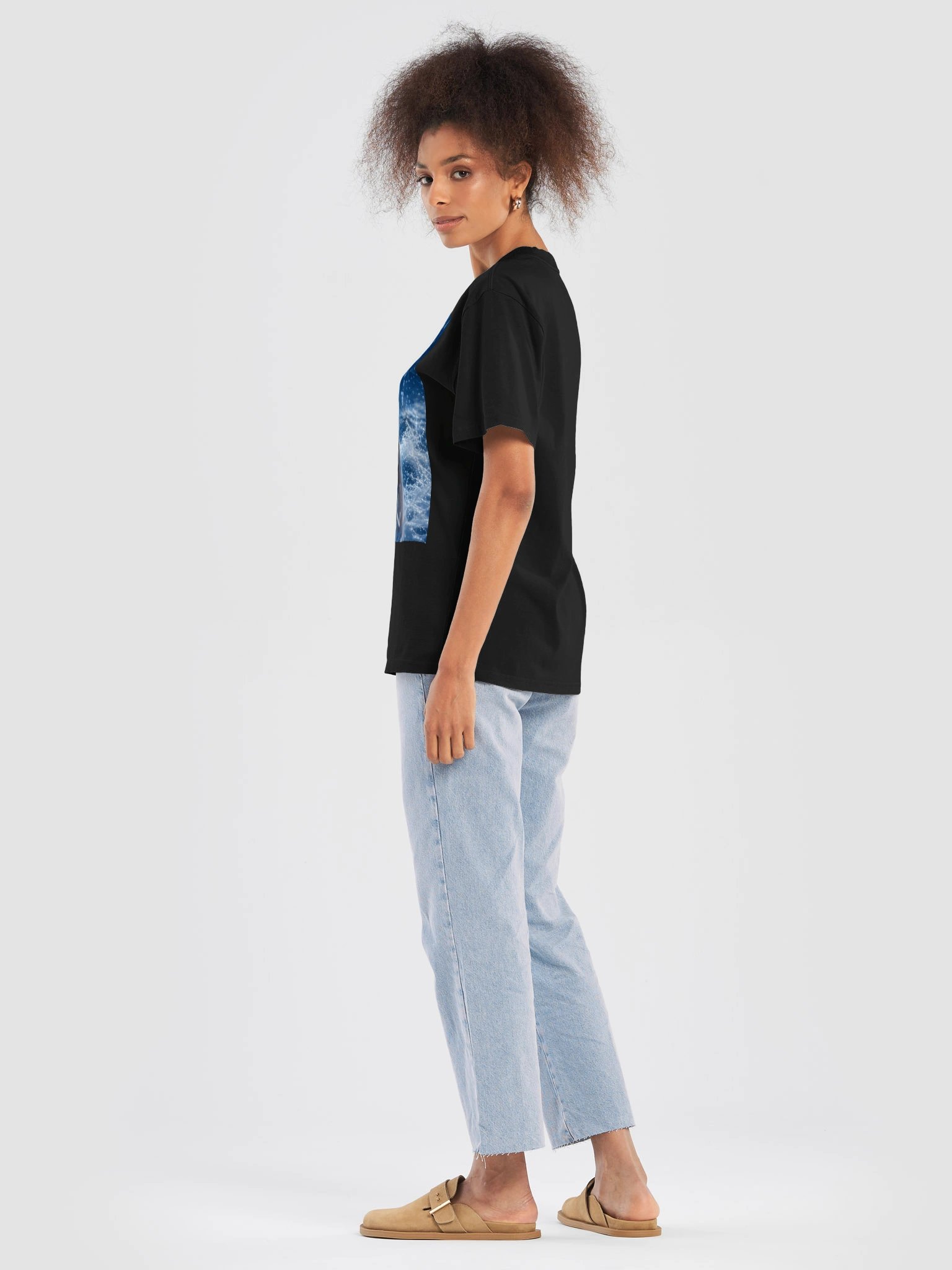 Love Won Fantasy T Shirt | Unisex Oversized Gothic Ocean Queen Shirt for Romantics & Dreamers product image (10)
