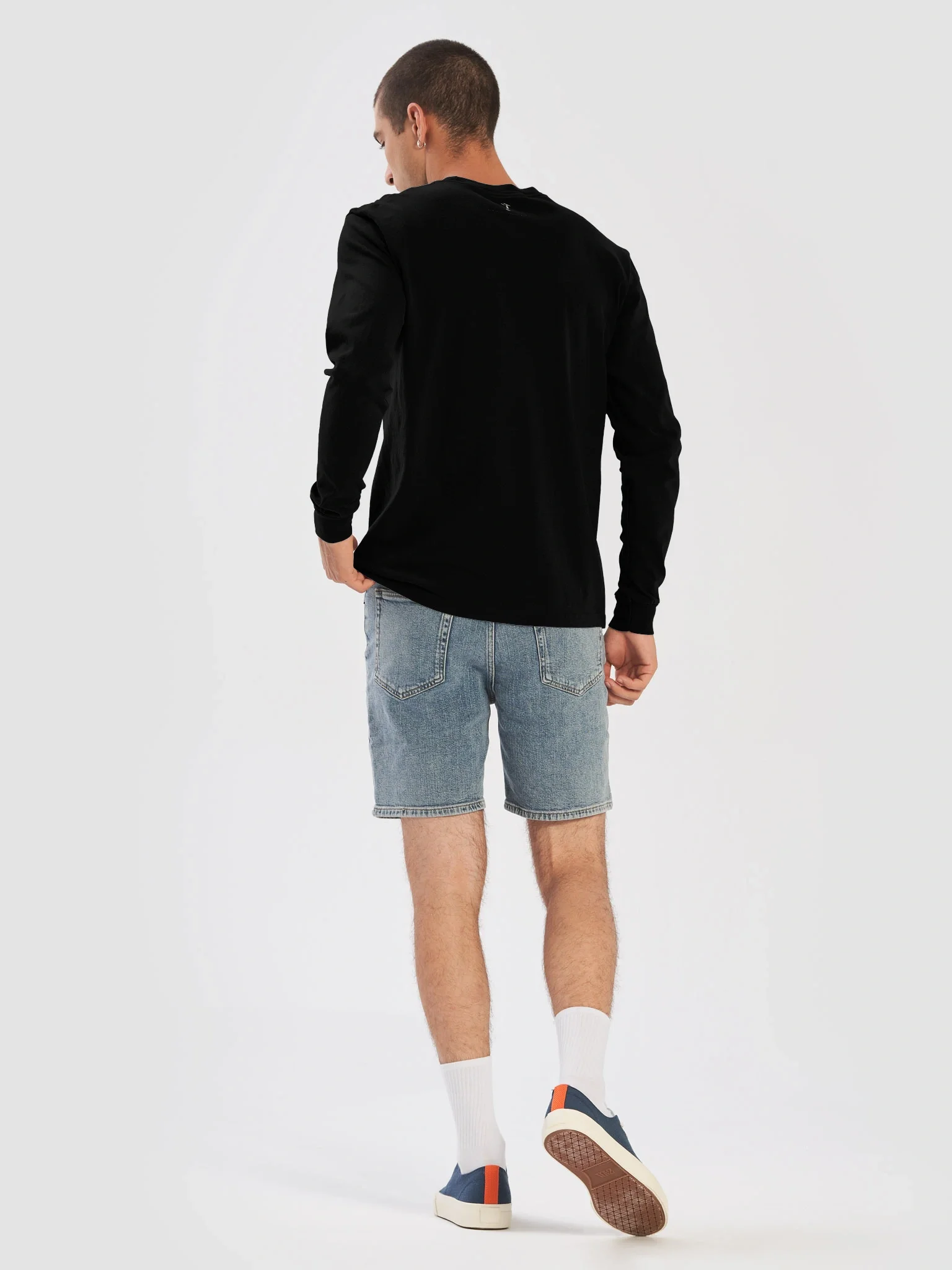 Sphere & Sea Long Sleeve, view 8