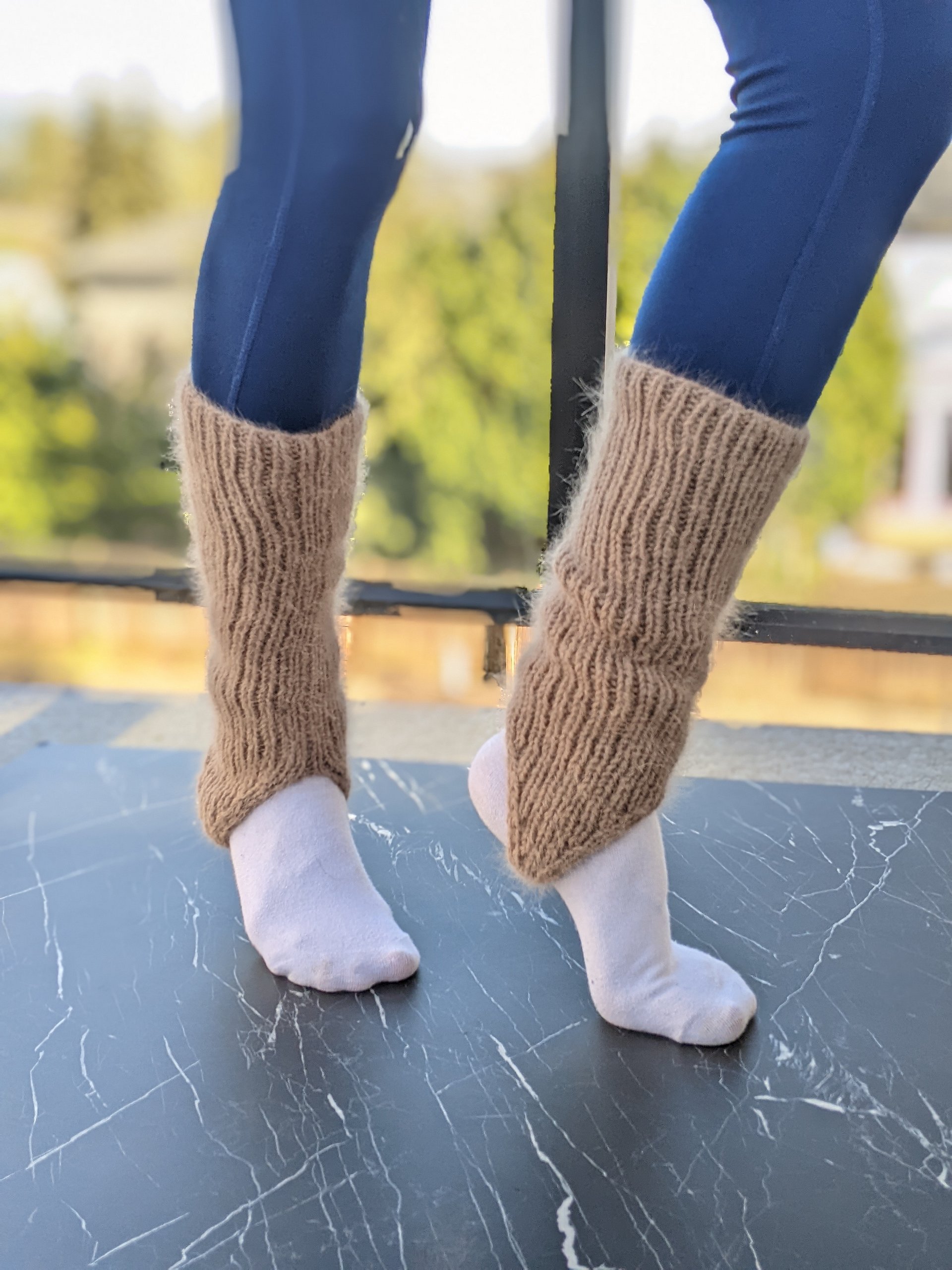Knit Stirrup Leg Warmers Pattern product image (3)