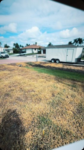 From dirt to fresh green 🔥🌱
Another transformation by Grass King 👑

Fresh grass installed, clean lines, and a whole new look....