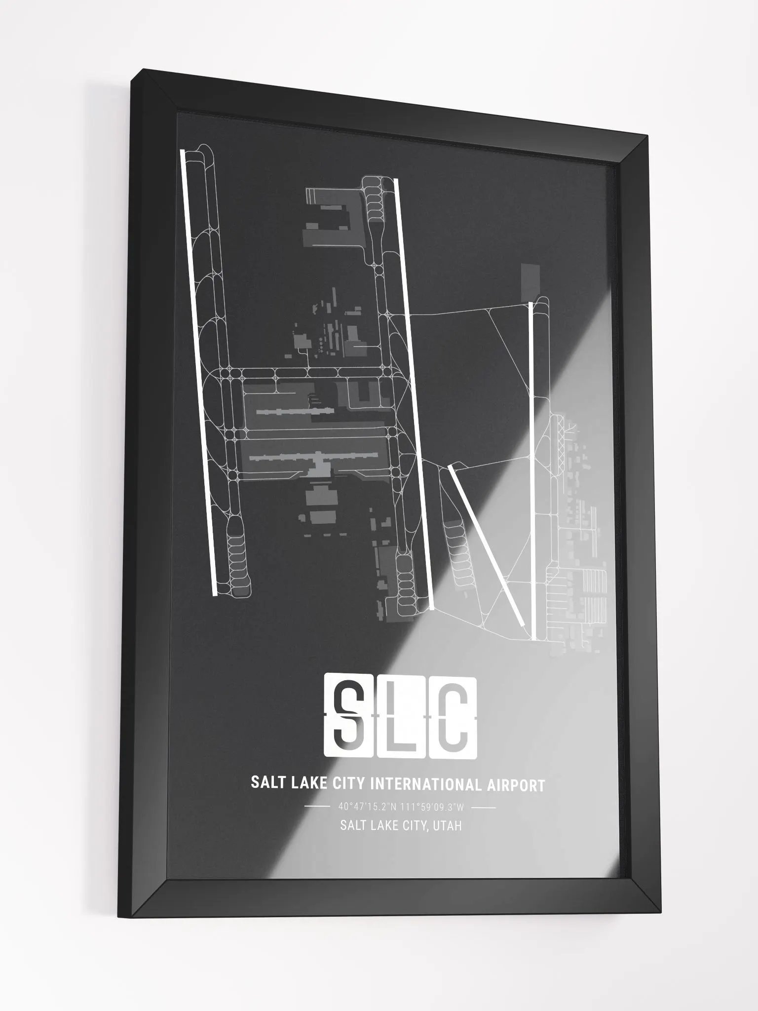 Framed Airport SLC Premium Map On Matt Paper product image (3)