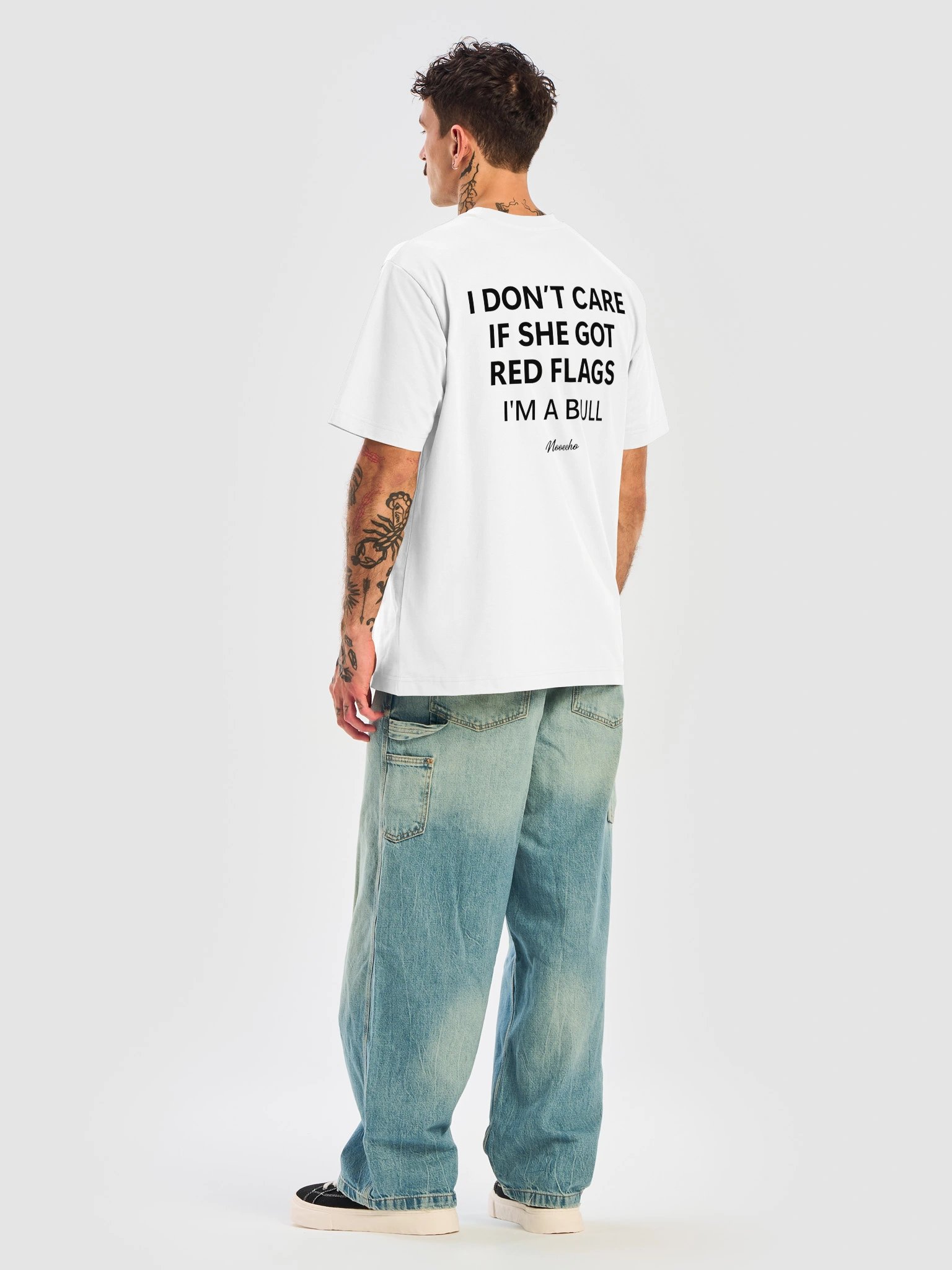 I Don't Care If She Got Red Flags, I'm a Bull – Funny Graphic T-Shirt product image (3)