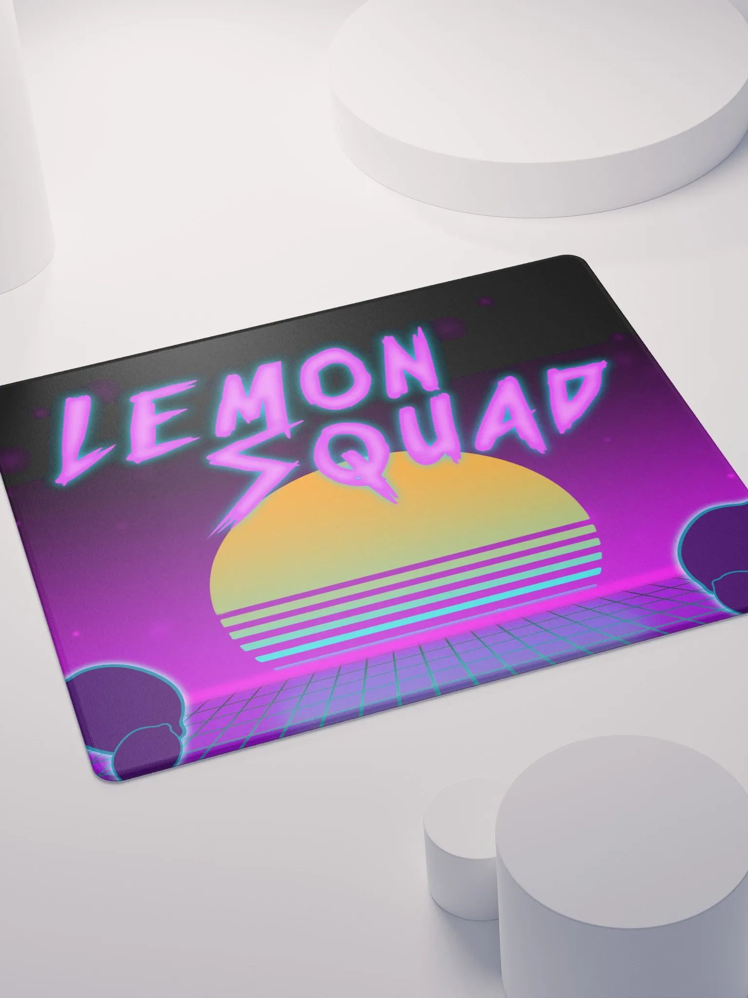 Retro Grid Mouse Pad product image (4)