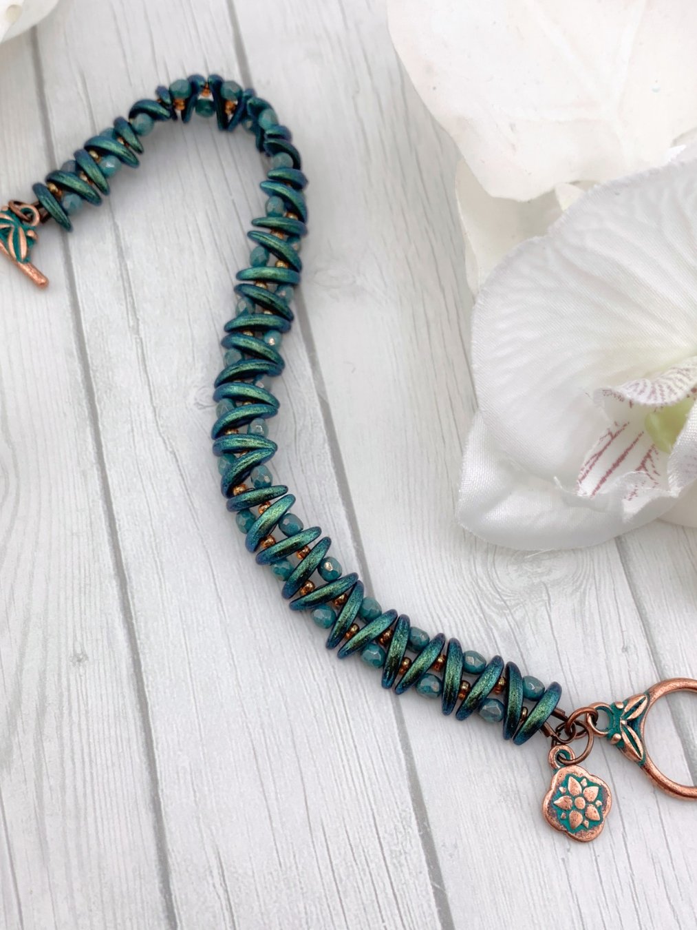 Beading Pattern - Classy Crescent Bracelet product image (4)