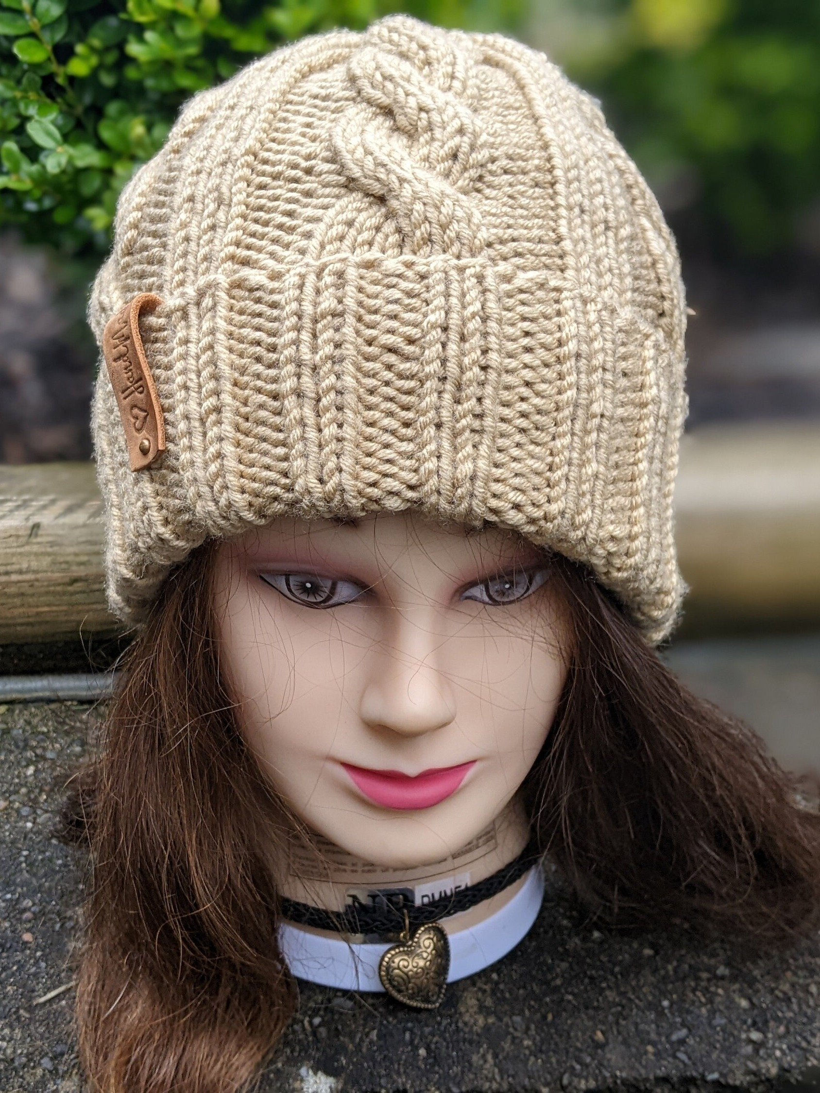 Crème Brûlée Cable Hat Knitting Pattern (Circular Needles) product image (3)