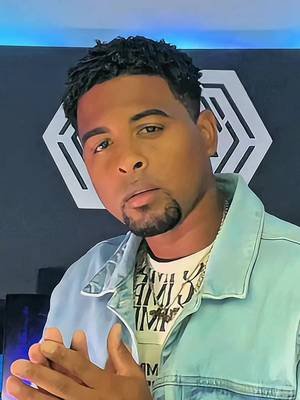 ¿Cuál es tu parte favorita de la canela ? 😍. . . #emmakings #lacanela #bachata 
