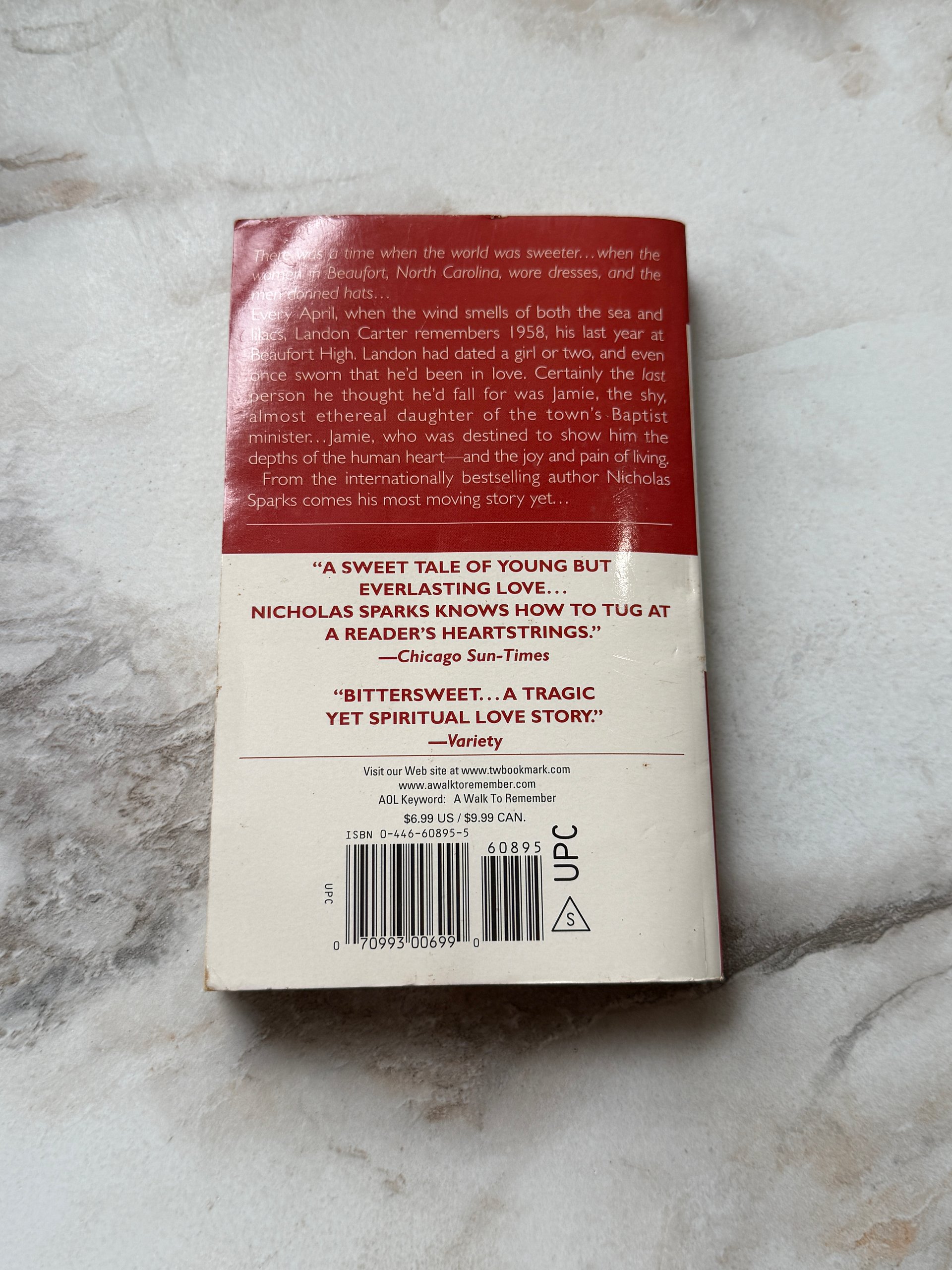 2001 | A Walk to Remember | Nicholas Sparks | Movie Tie In Paperback product image (2)