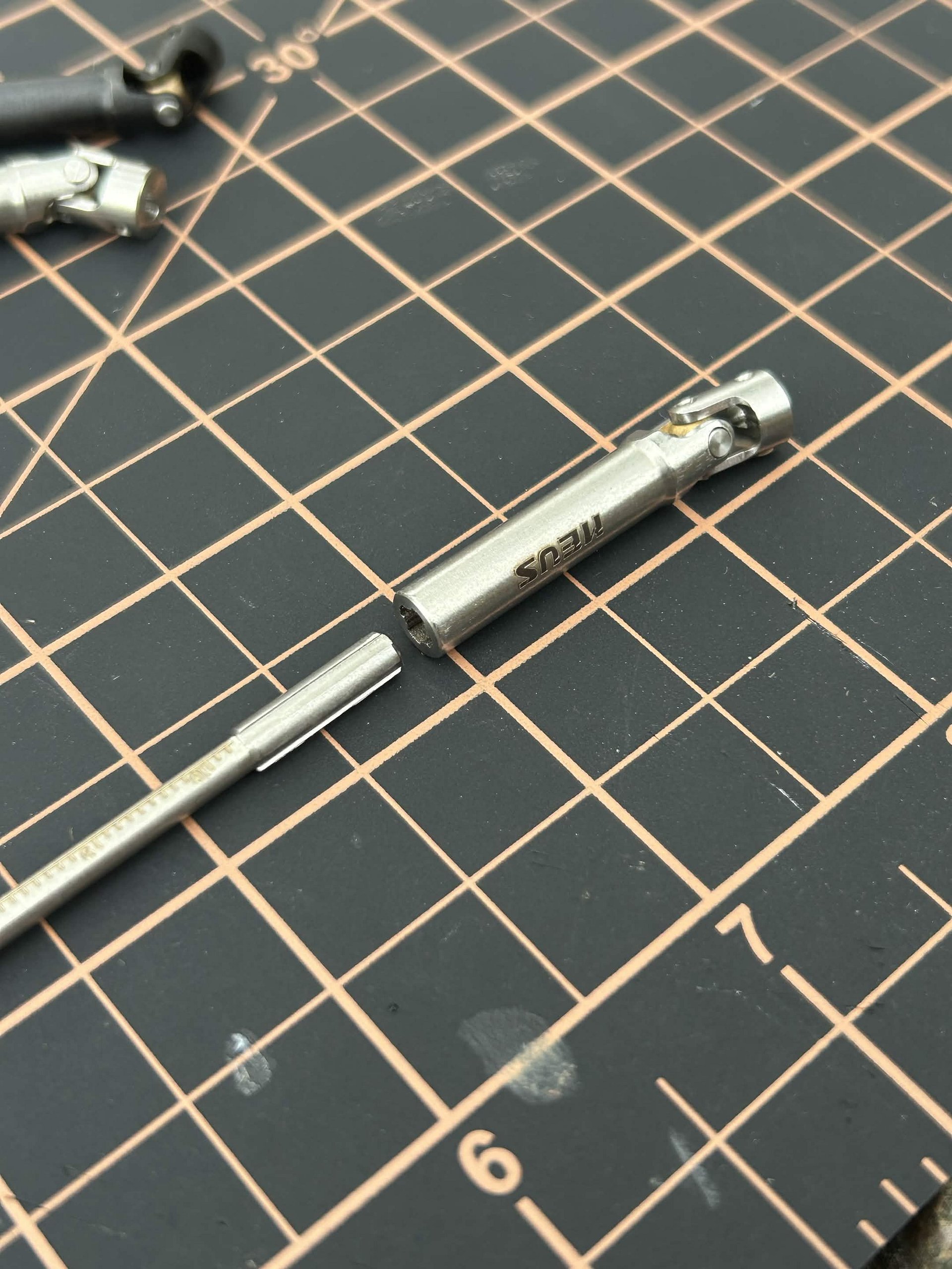 MEUS v2 CUTTABLE DRIVE SHAFT product image (6)