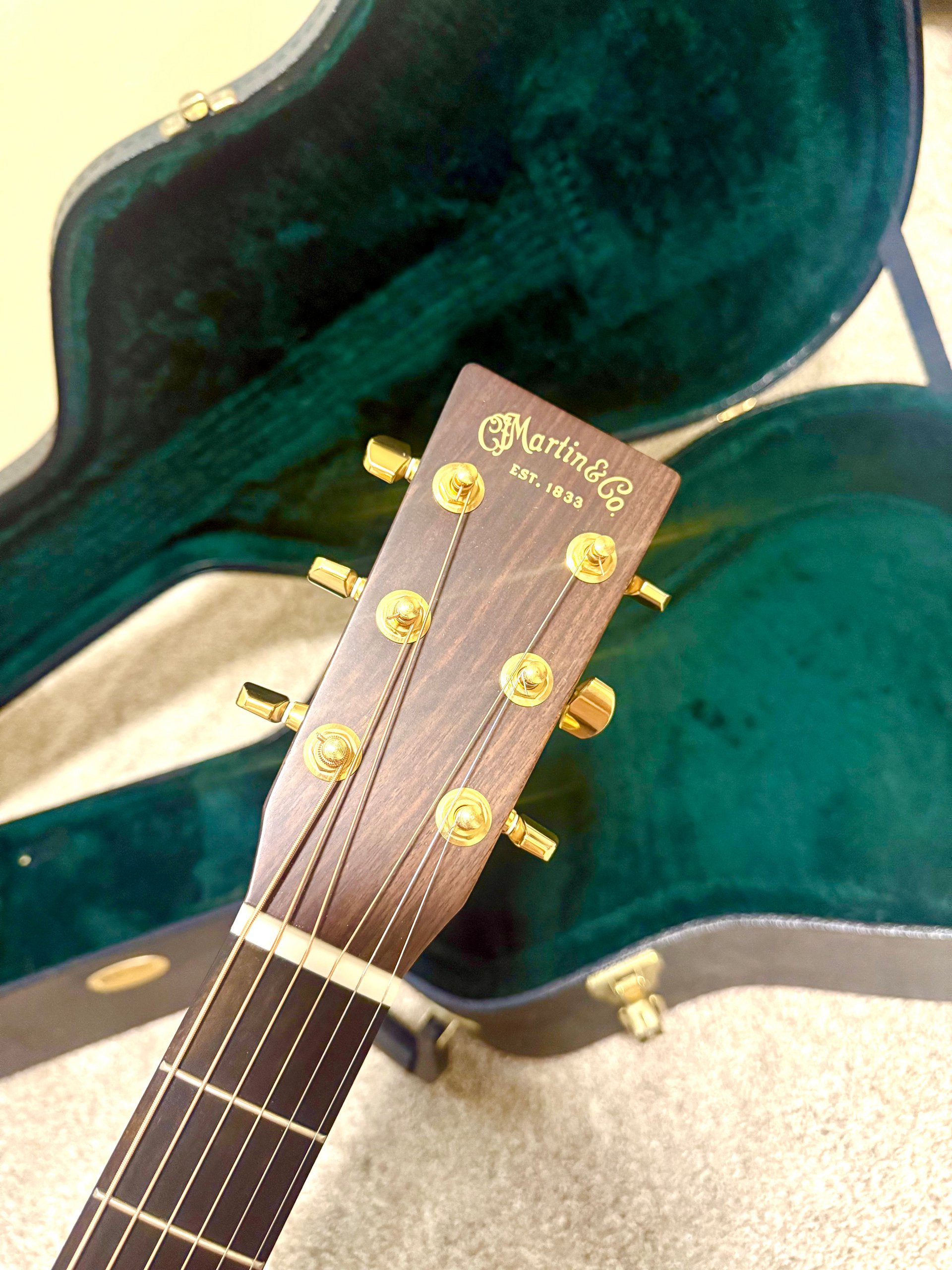 2017 Martin "MMV" Limited Dreadnought Acoustic w/ Gold Hardware + OHSC product image (5)
