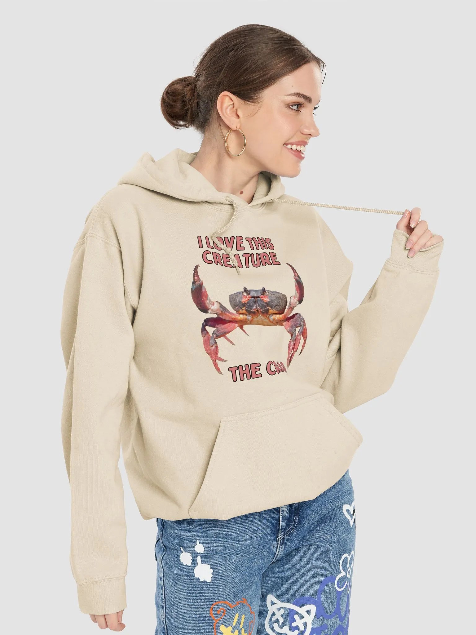 I love this creature the crab hoodie product image (7)