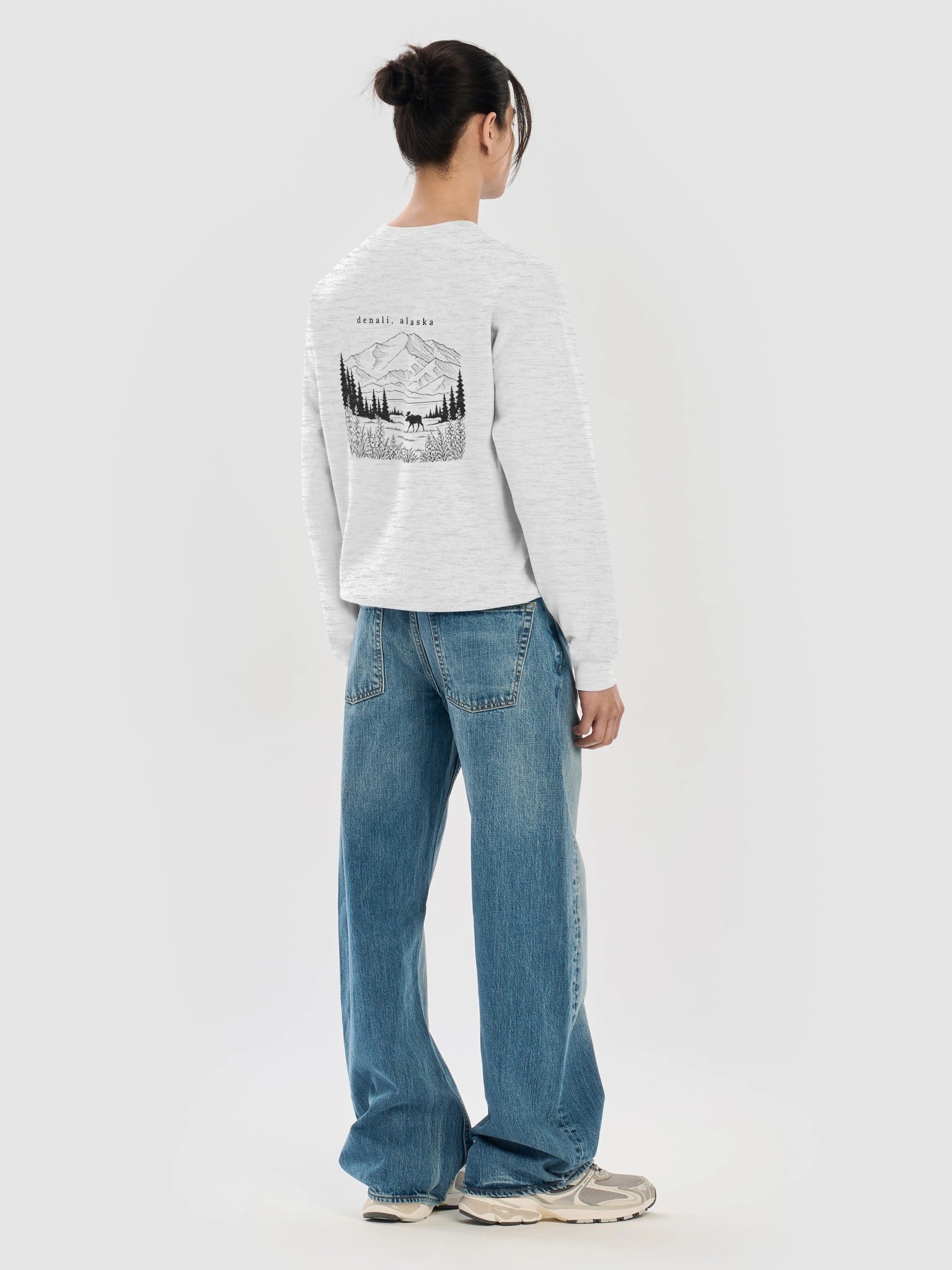 Denali: Arcticbloom Crewneck product image (8)