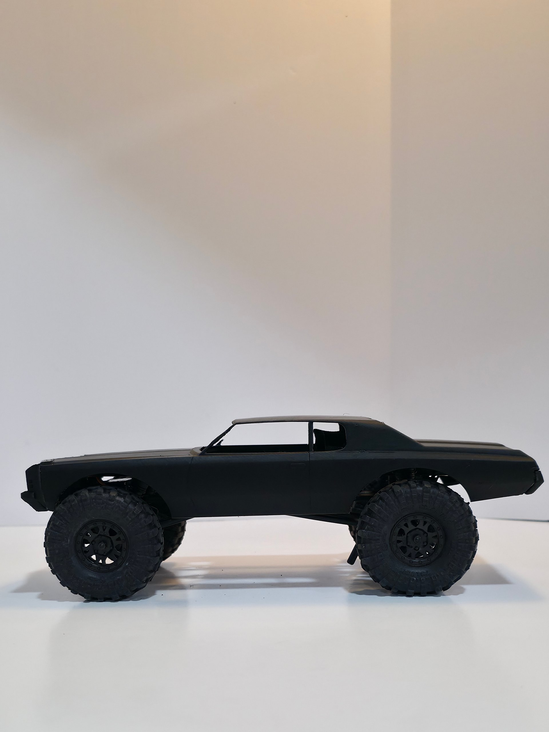 "THE DONK" product image (7)