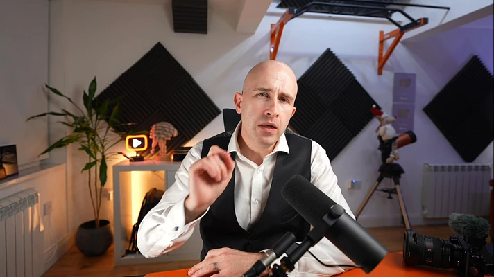 Video thumbnail