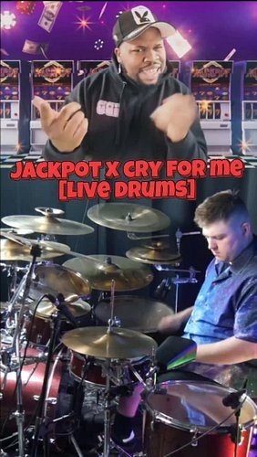 Jackpot x Cry for me [Live Drums]
@gameboyjones @ironmouseparty #explorepage✨ #jackpot #drums