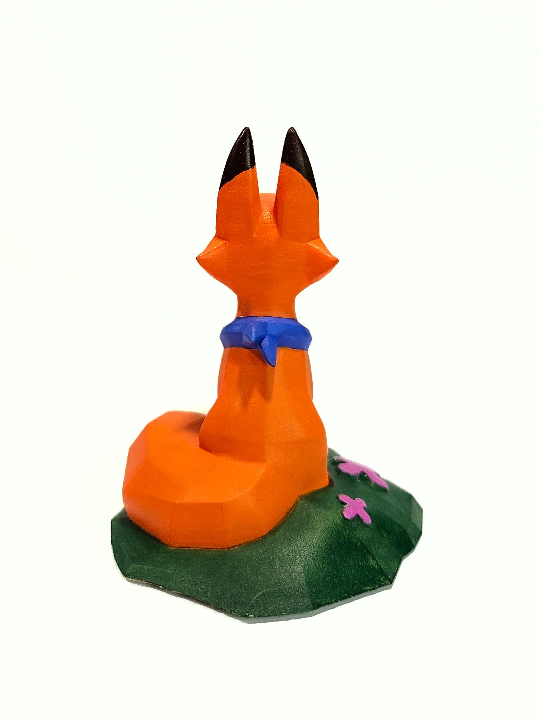 ZALE FIGURINE product image (3)