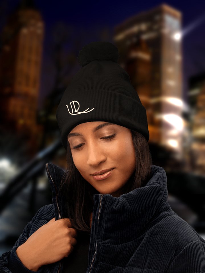 Elegant VD | Pom-Pom Beanie product image (2)