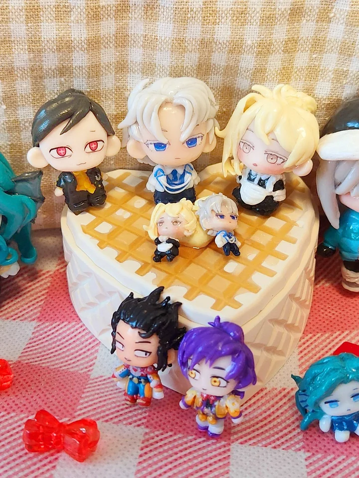 Custom SD Chibi Figure (Clay Commission) product image (1)