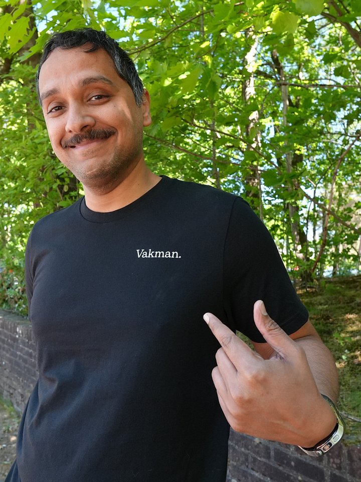 Vakman Controlled. T Shirt. product image (1)