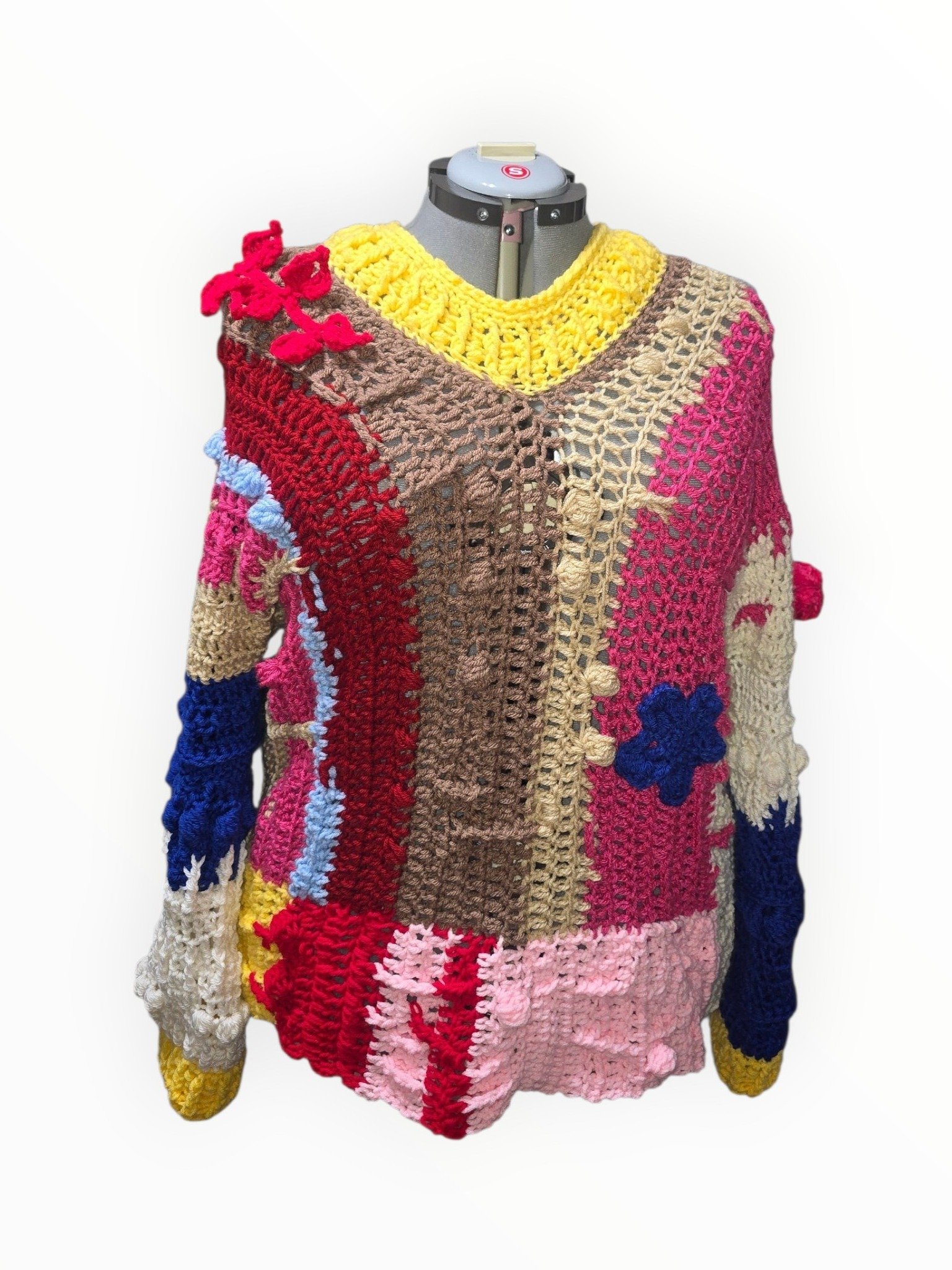 Suéter de Crochet Color-Block Artesanal (Talla M/L) product image (5)