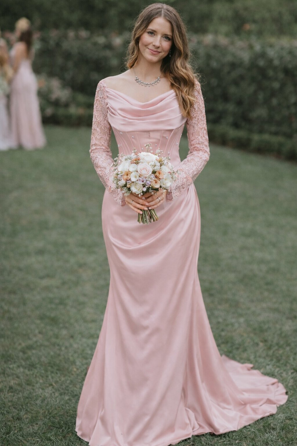 Luxury dress product image (3)