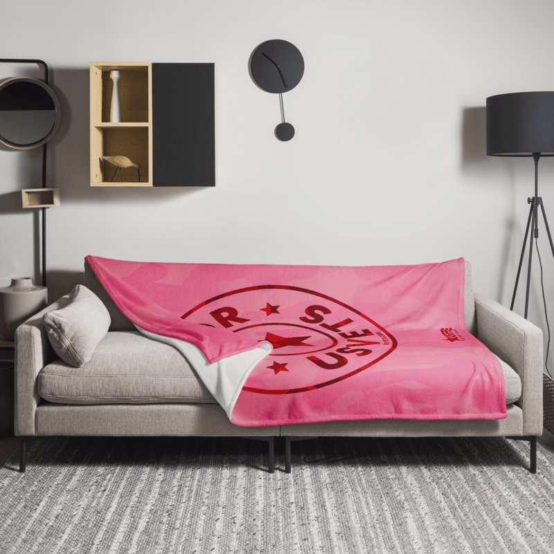 HONORUSVETS - PINK THROW BLANKET product image (7)