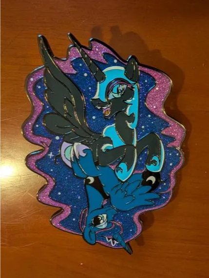 jumbo 3.5 inch - Nightmare Moon & Princess Luna Pin product image (2)
