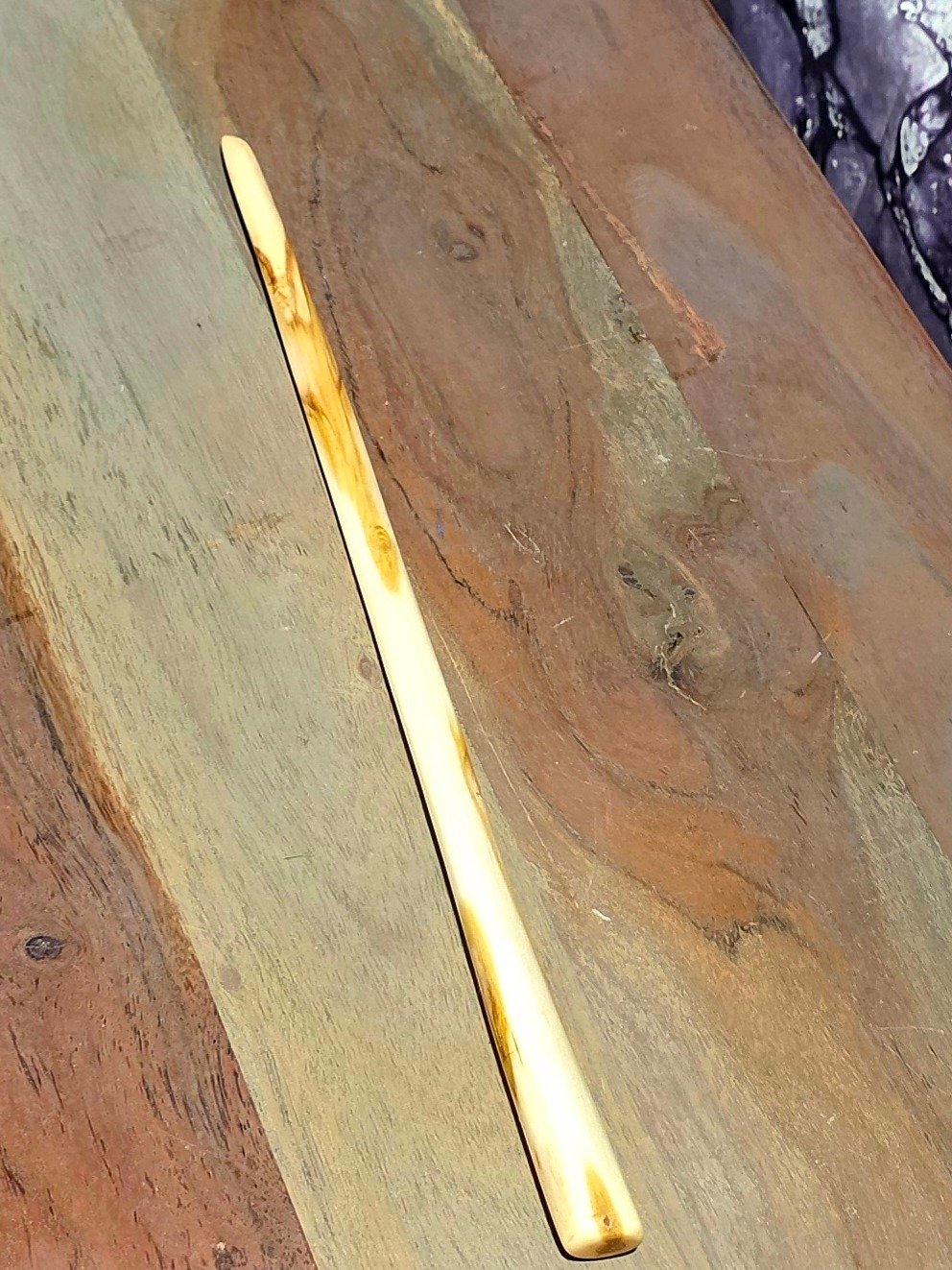 The Knot - Pine Twin Wand product image (2)