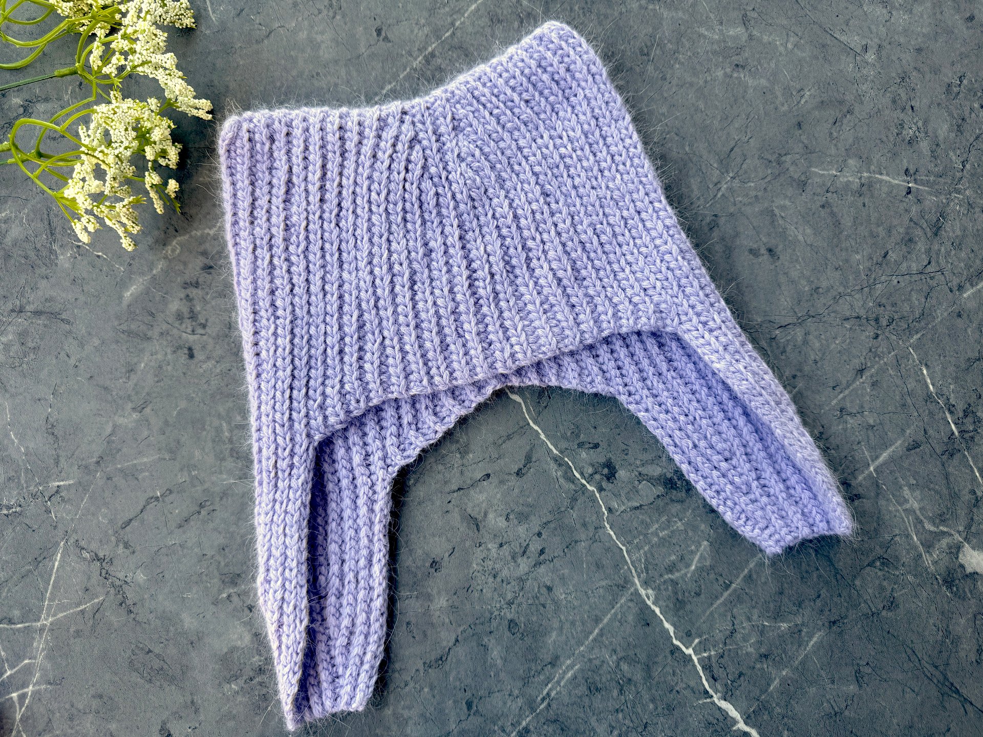 Crochet Kitty Hat with Ear Flaps Pattern product image (4)