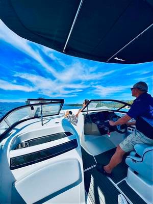 Boating to Caverock into an unexpected day 😅🥺😉😛 #perdidoenunbarco #laketahoecalifornia #boating #boat 