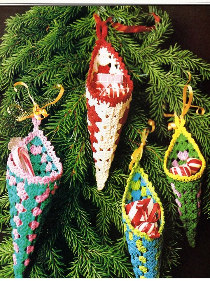 1970s Vintage Christmas Cornucopia Tree Ornament Pattern + Video Tutorial product image (1)