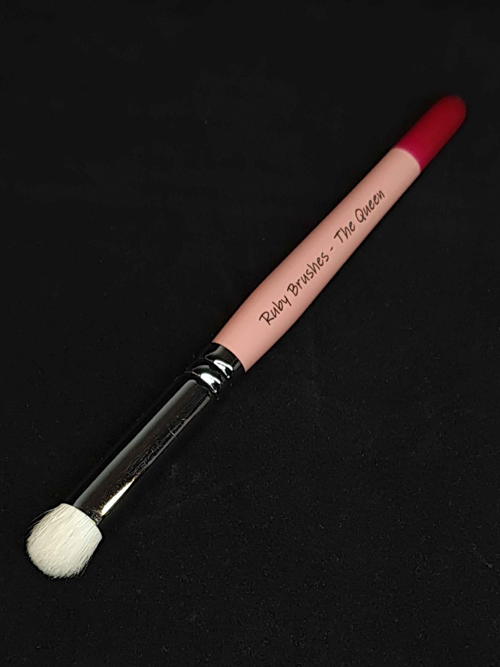 The Queen - Ruby Brushes product image (1)
