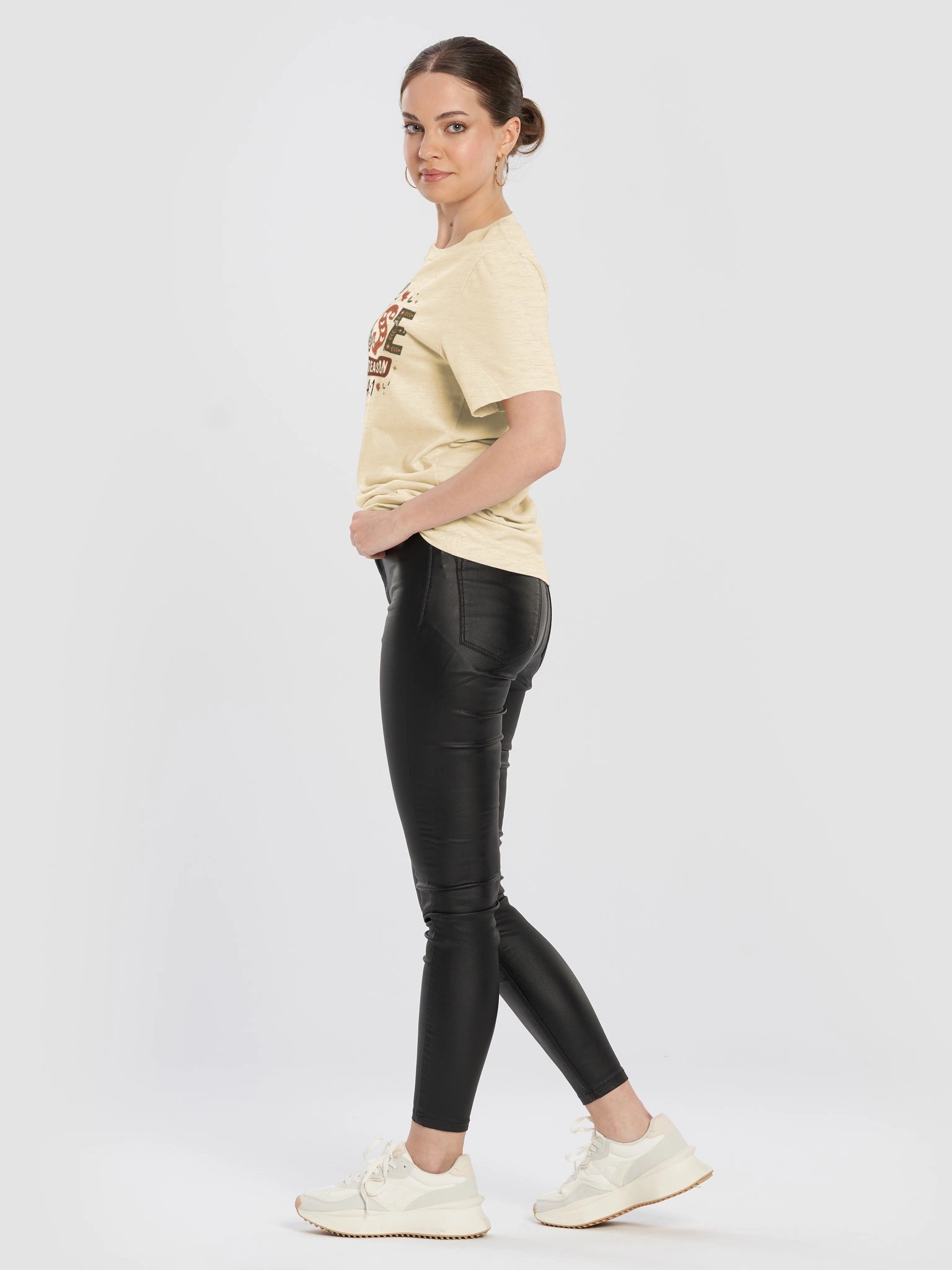 Praise Him in Every Season Christian Tee product image (22)