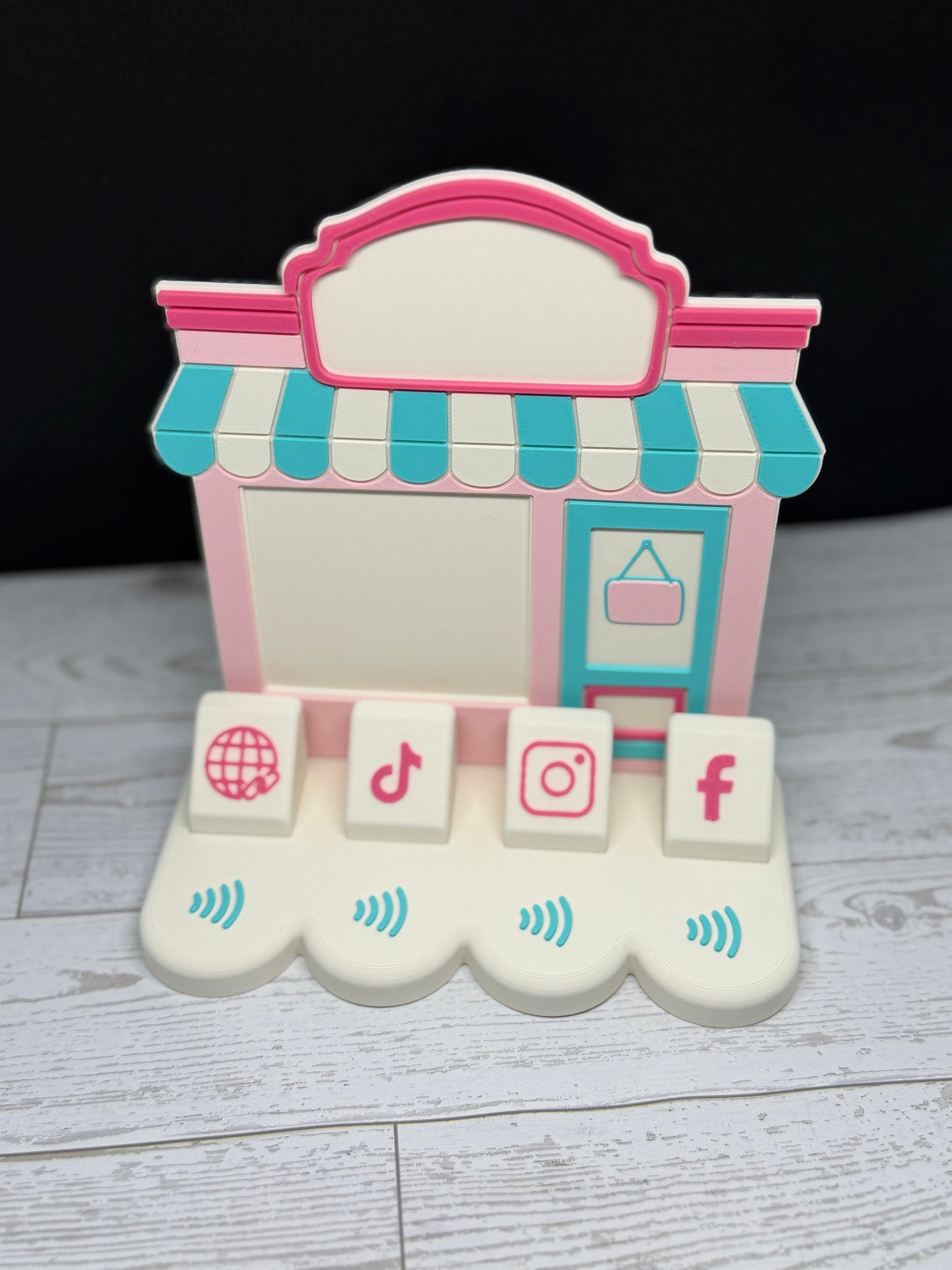 Multi-Piece Payment & Social Media Stand – Pre-Recorded 3D Design Class product image (2)