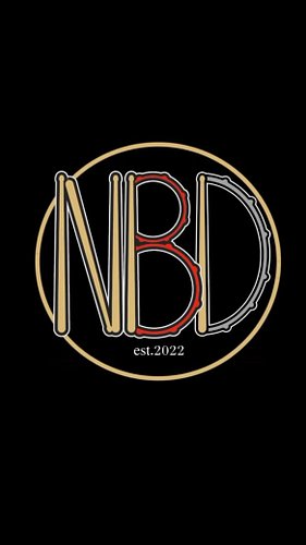 For the new faces and the ones who’ve been rocking with me let me either introduce myself! Or reintroduce myself! 😁

#naijalb...
