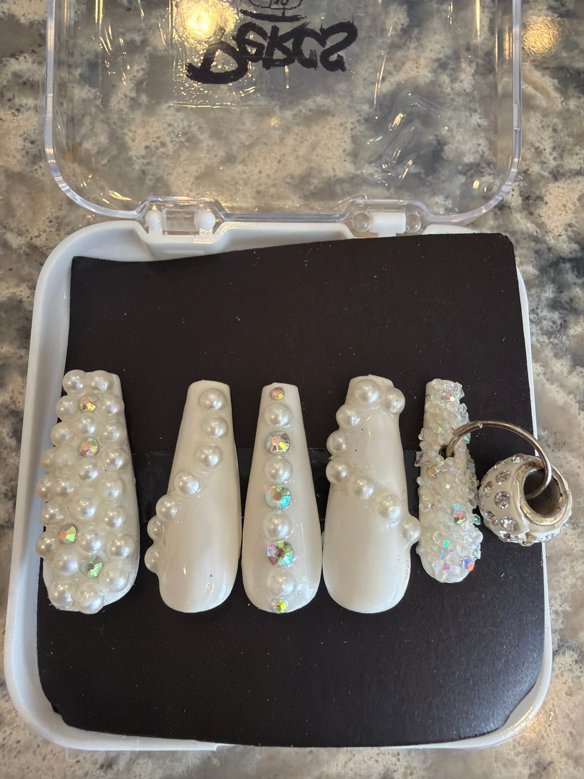 Medium Length Nails product image (5)