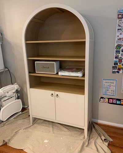 Furniture assembly