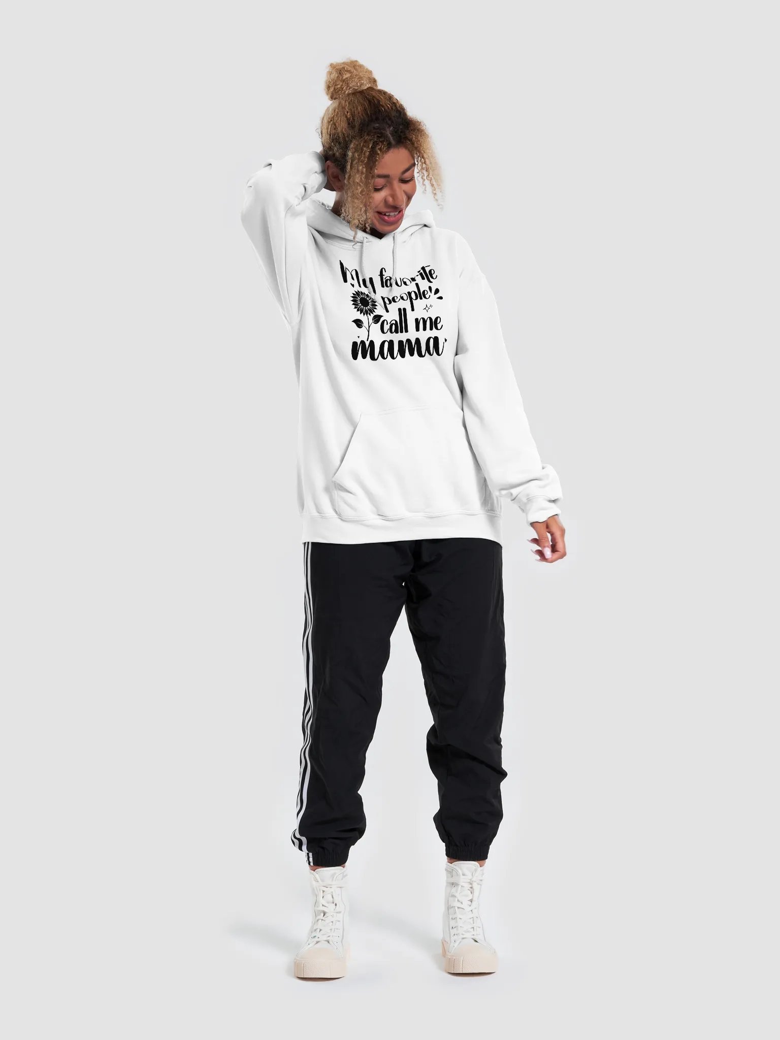 My Favorite People Call Me Mama, Mom Gildan Hoodie product image (3)