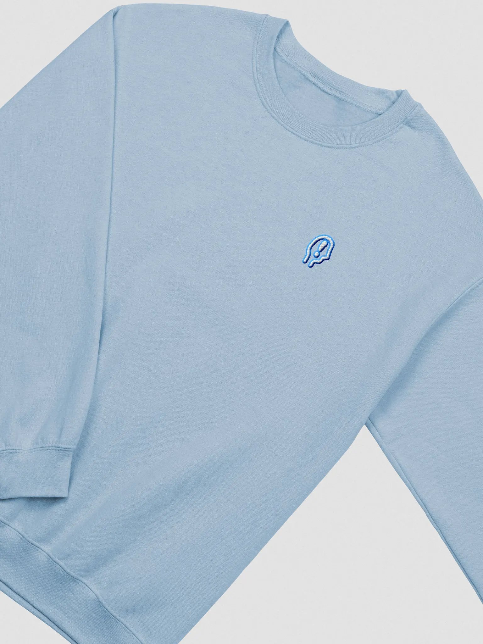 EXCLAIMING MENTALLY (L.C. aqua and white design) embroidered crewneck product image (12)