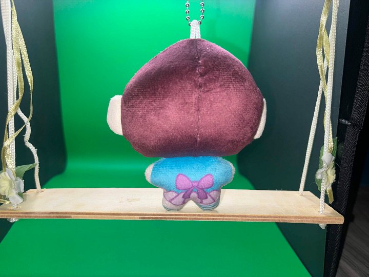 (PREORDER) Elaine Plush Keychain product image (2)