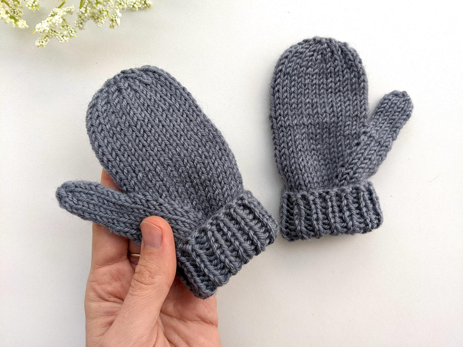 Knit Toddler Winter Mittens Pattern product image (3)