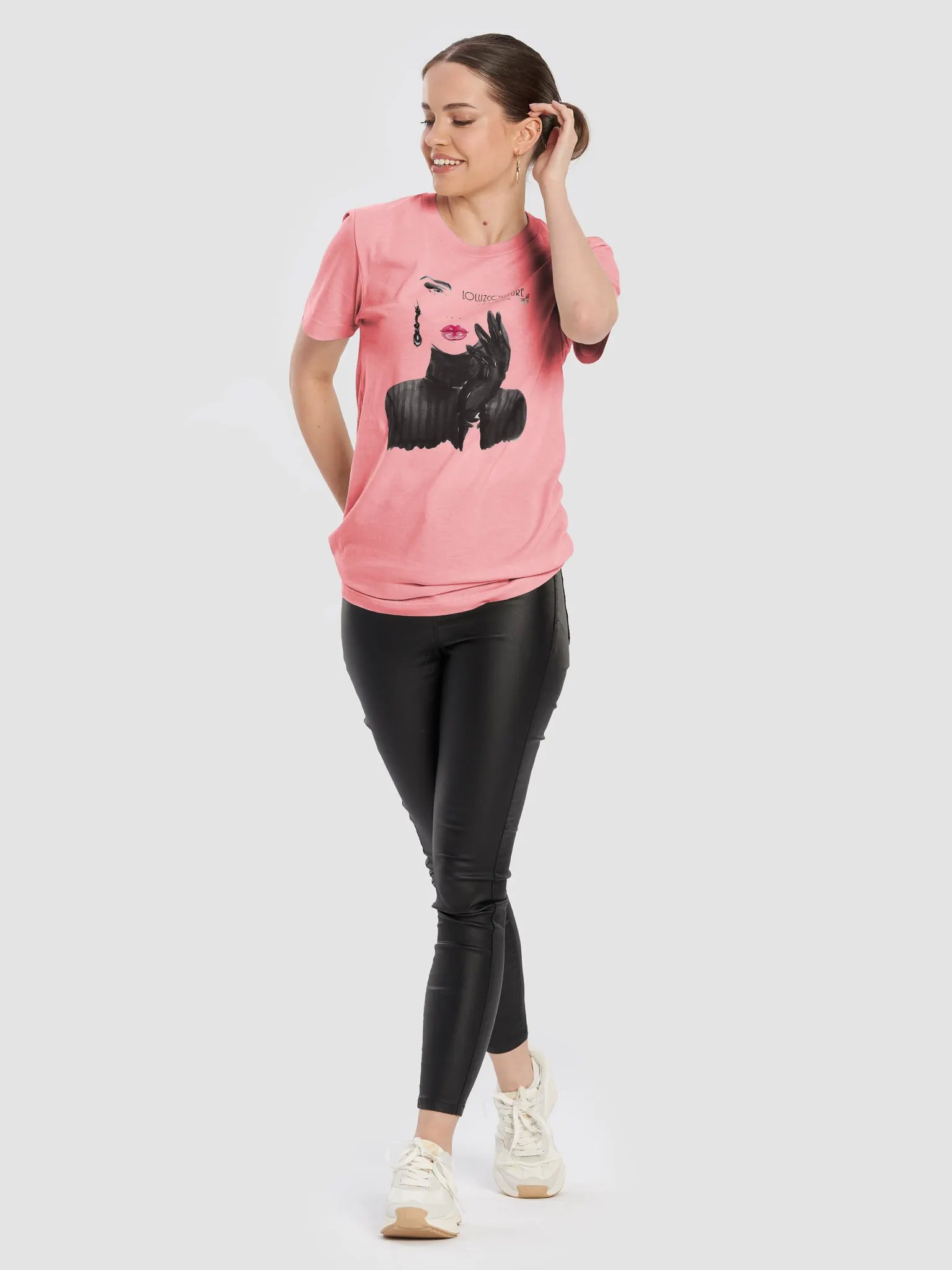 LoluzCouture Glam Portrait T-Shirt product image (10)