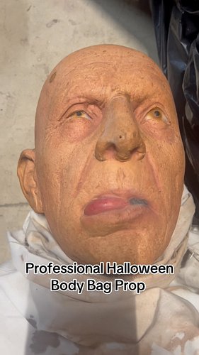 Professional Halloween Body Bag Prop | Haunted House Hanging Decoration 

A couple days ago I bought this hanging guy inside ...