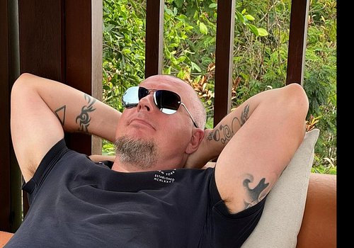 Forced rest these last few days after too much Qi emission on a Qigong event here in Bali last weekend. Sometimes it’s easy t...
