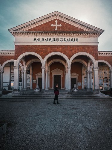 Resurrecting myself and finally editing a cozy little travel vlog from February. Stay tuned. 🪦🥀