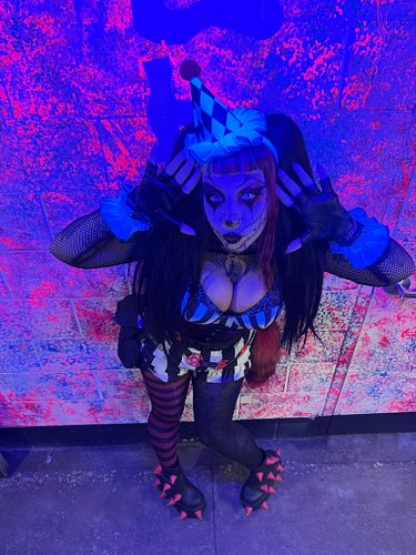 TIME TO CLOWN AROUND!!! 
Deadwitxh will be performing at the iconic WICKED DETROIT HALLOWEEN PARTY TONIGHT!! 

We hit the bal...