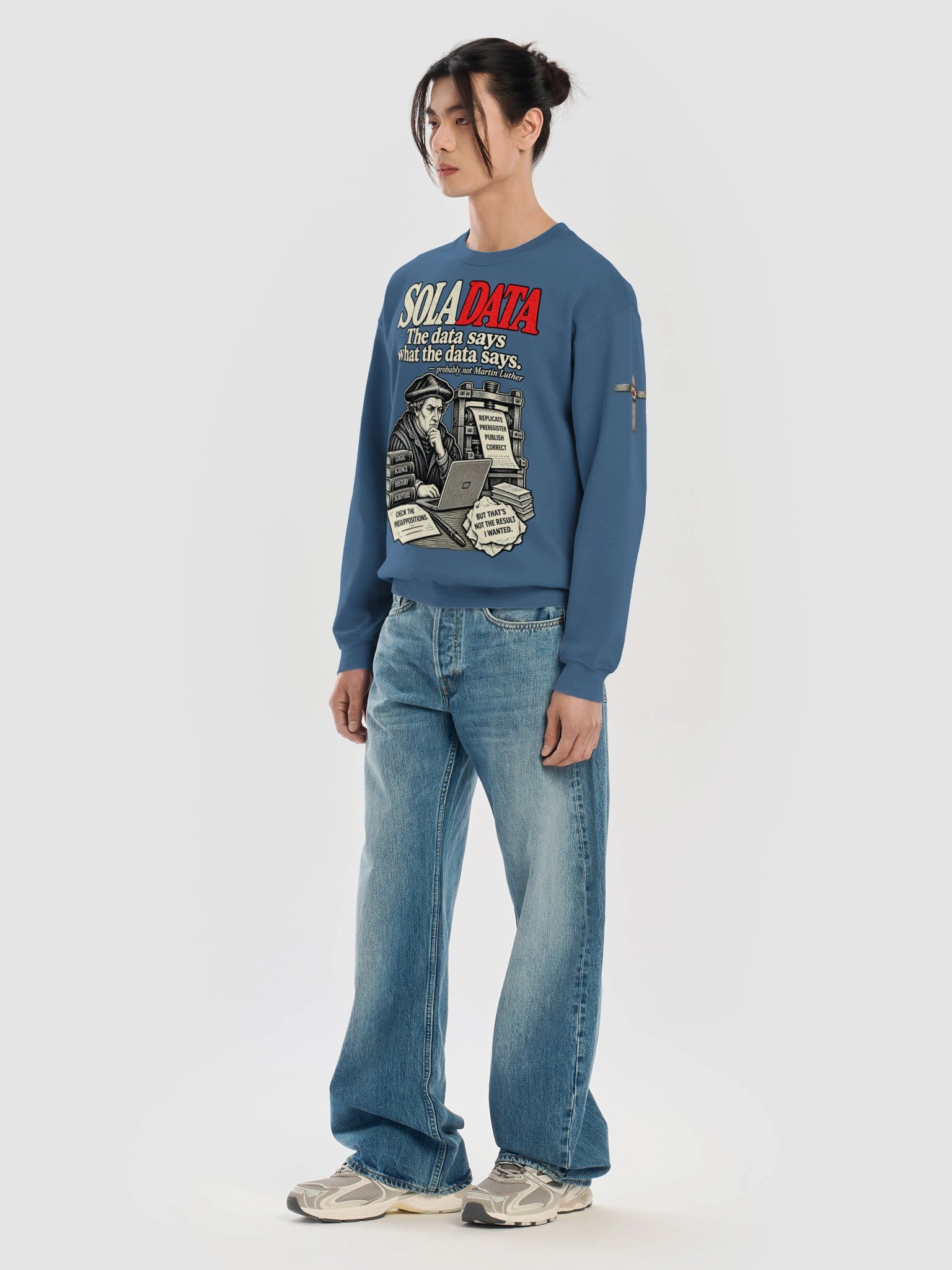 Sola Data Sweatshirt product image (63)