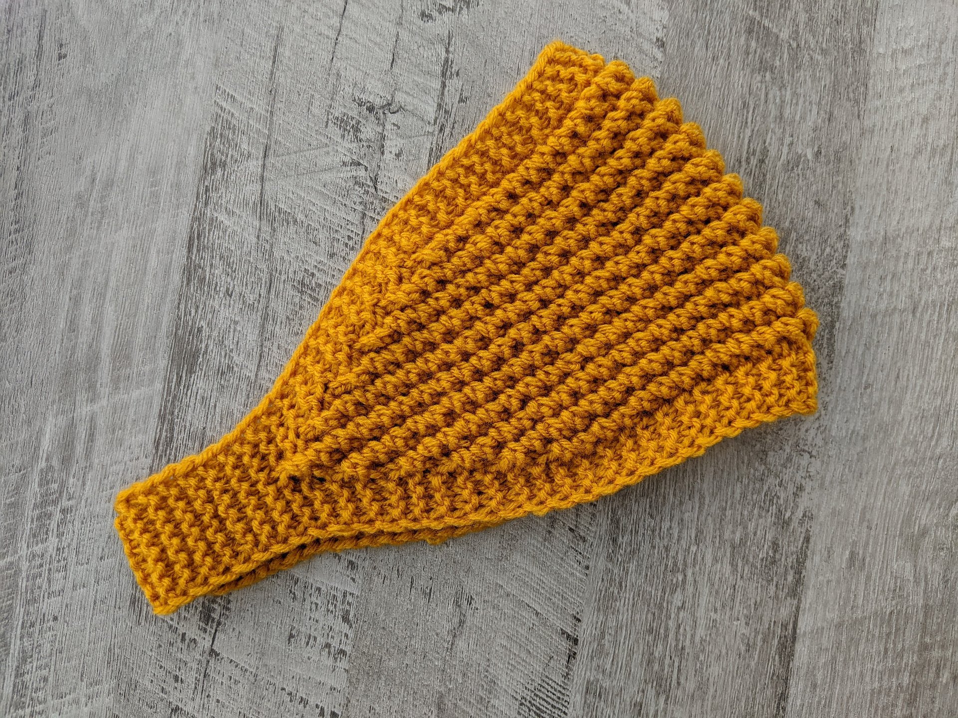 Popcorn Stitch Wide Ear Warmer Knitting Pattern product image (4)